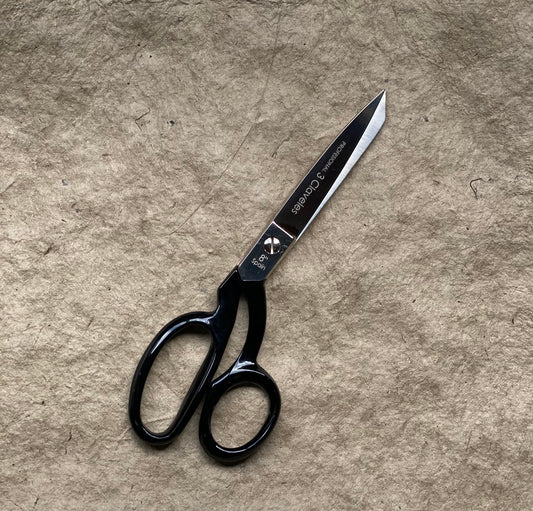 Sidebent Scissors