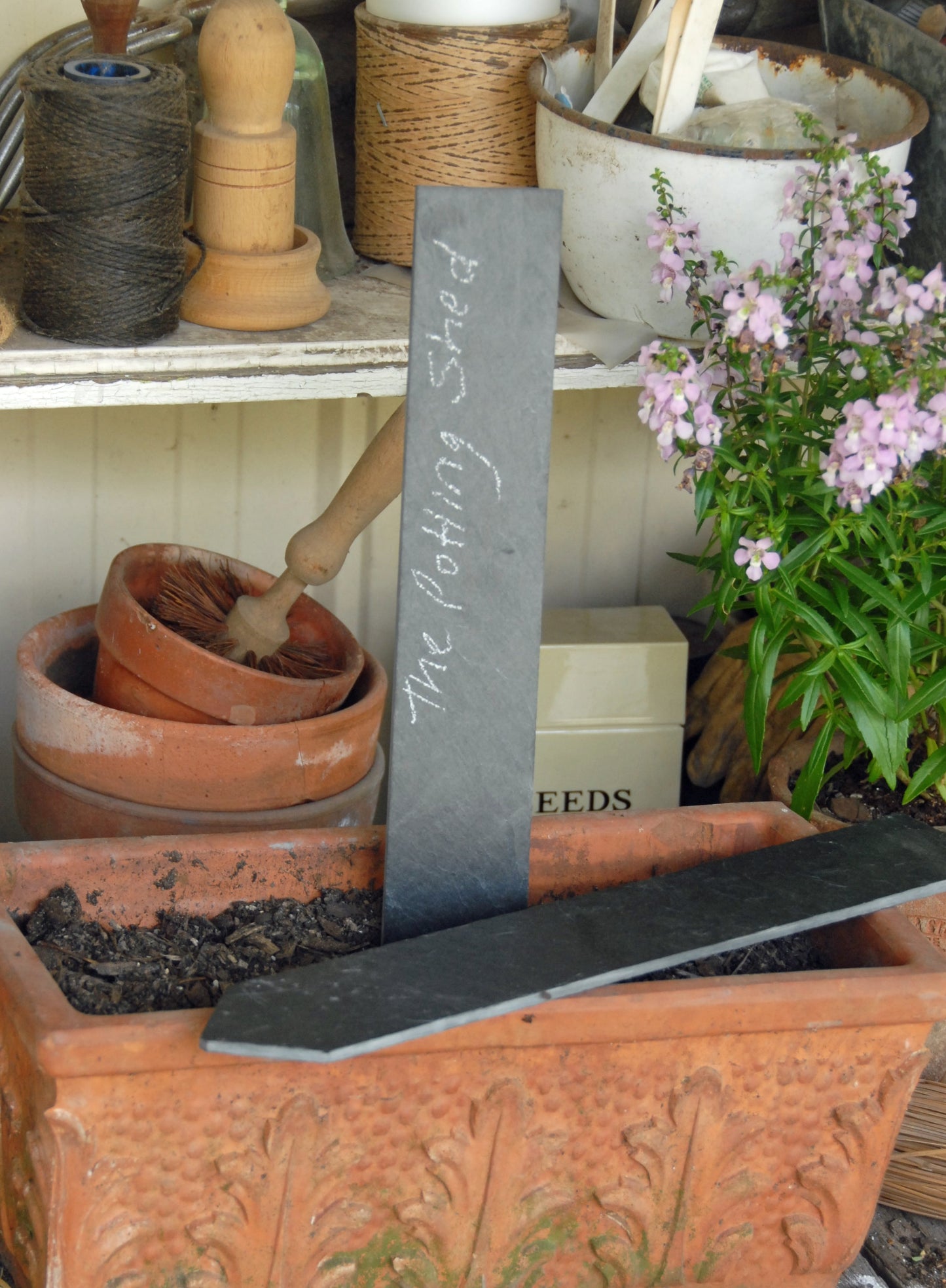 Slate labels, Giant