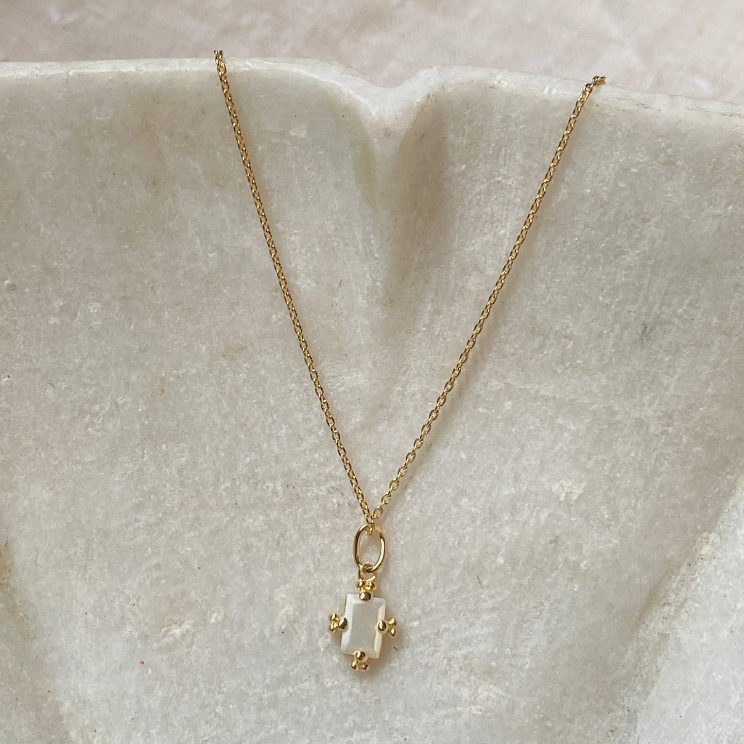 Écorce blanche Necklace