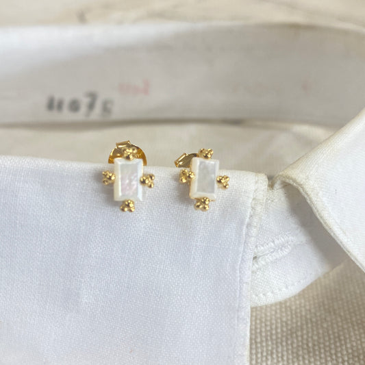 Écorce blanche Stud Earrings
