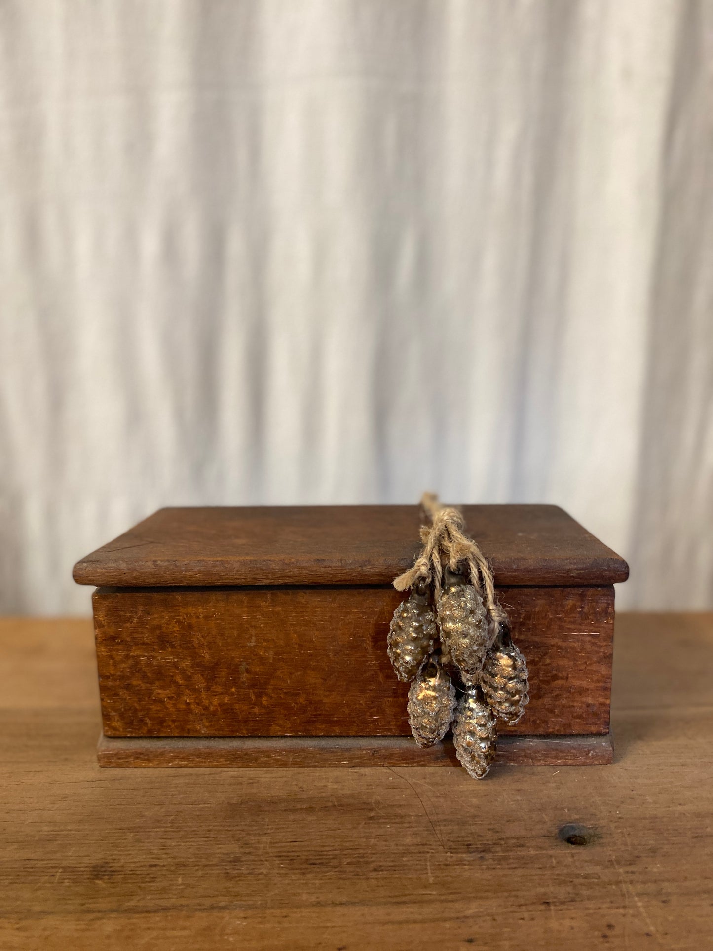 Glass Cone Cluster in Gold